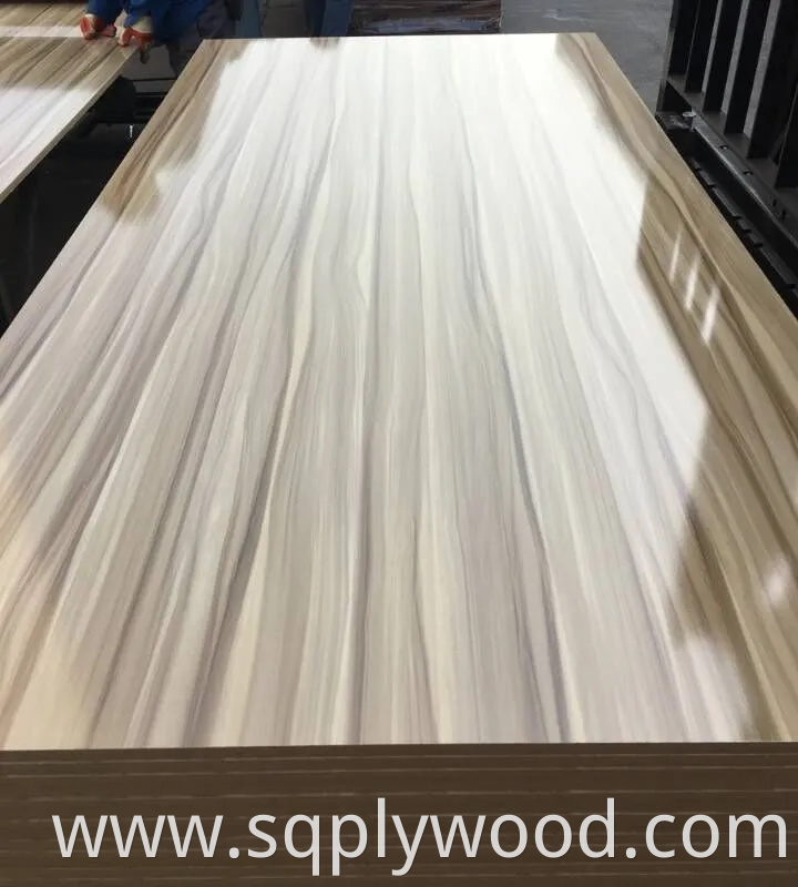 High Quality 15mm/18mm Waterproof UV High Gloss Melamine Veneer Laminated Raw Plain MDF Fiber Board for Furniture and Decoration